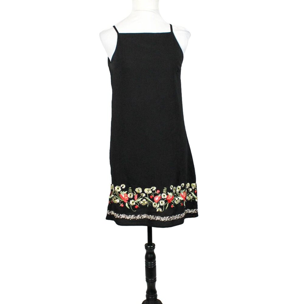 Vintage 90s Y2K Mini Dress by Bisou Bisou Size 2 Floral Embroidered Hem Spring